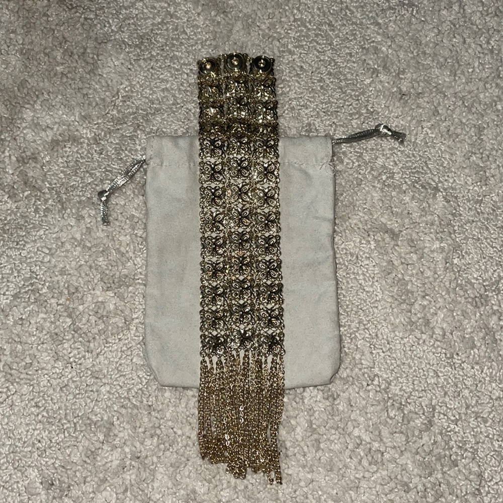 Kendra Scott bracelet